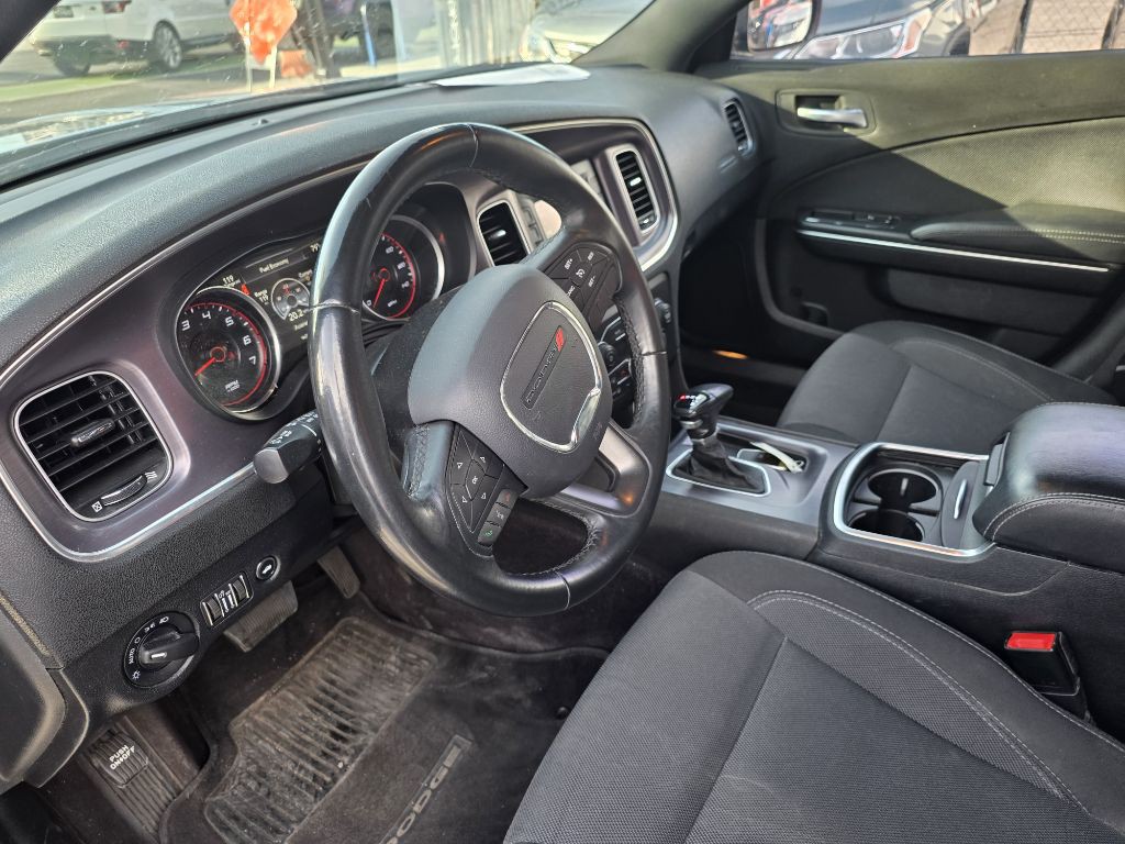 2017 Dodge Charger Image 11
