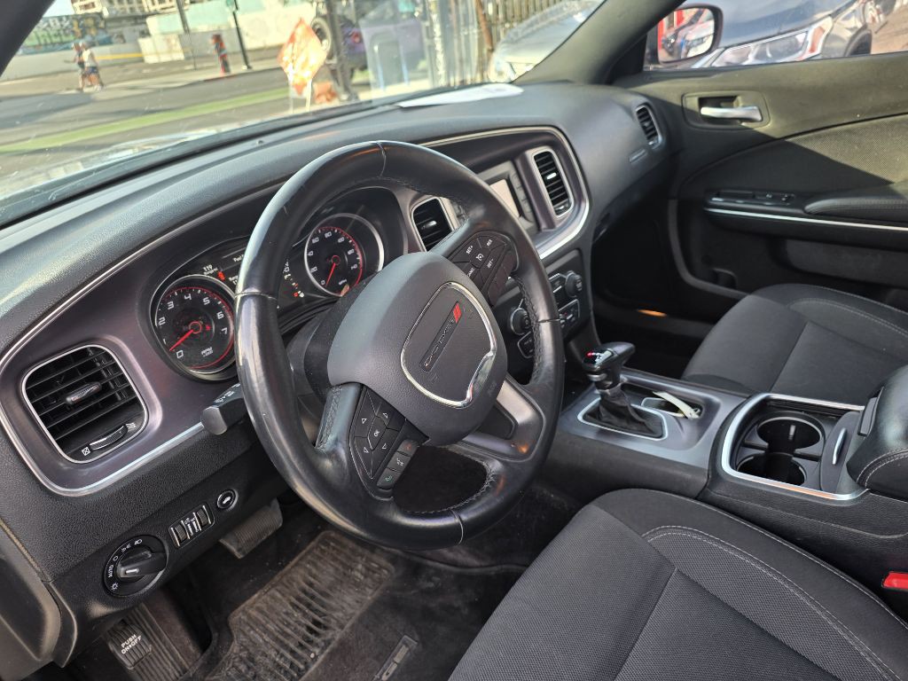 2017 Dodge Charger Image 14