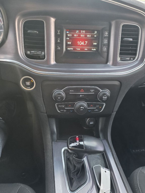 2017 Dodge Charger Image 15