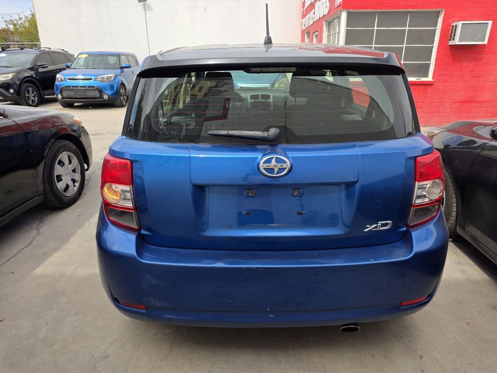 2013 Scion xD Image 4