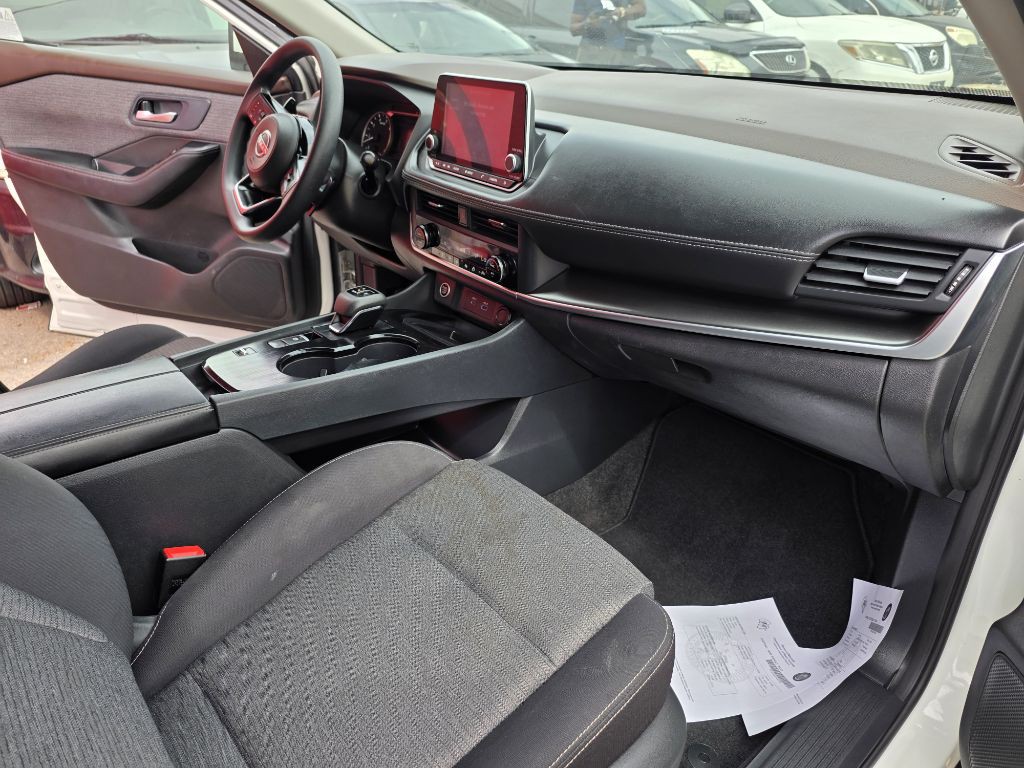 2023 Nissan Rogue Image 10