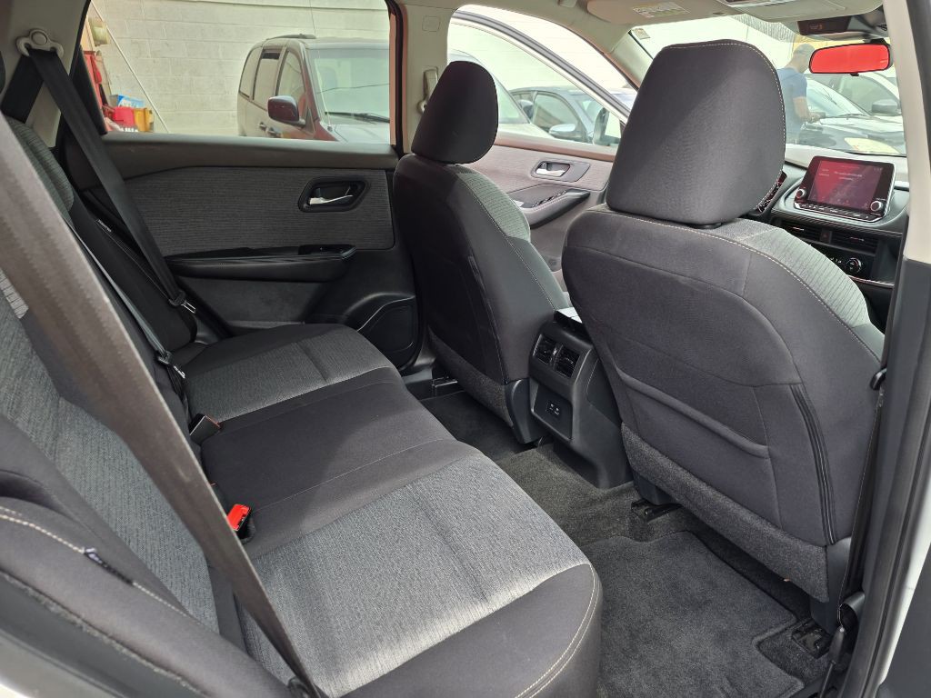 2023 Nissan Rogue Image 12