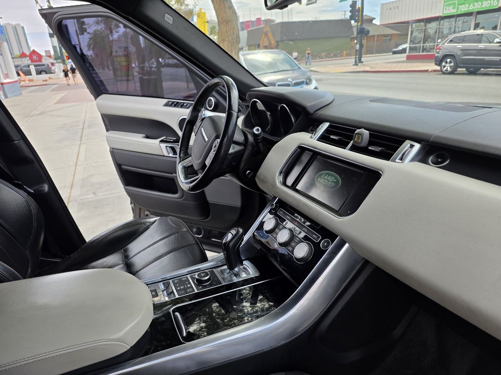 2016 Land Rover Range Rover Sport Image 15