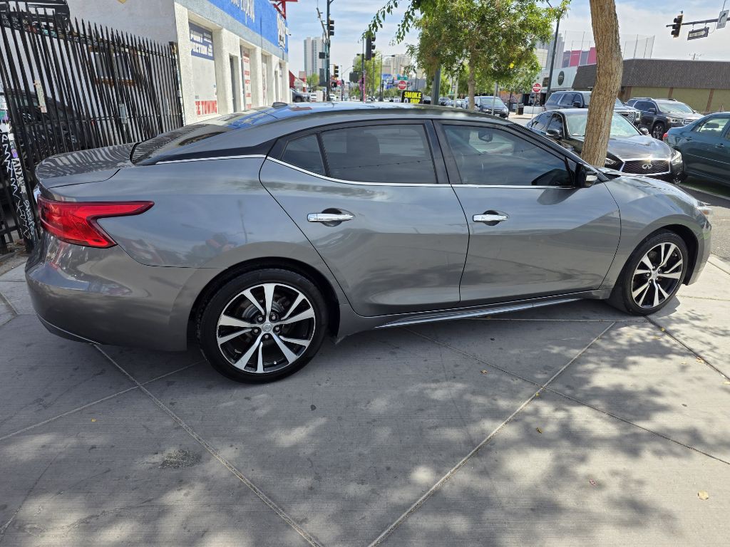2018 Nissan Maxima Image 6