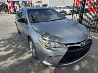 Image for 2017 Toyota Camry SE ID: 7411077