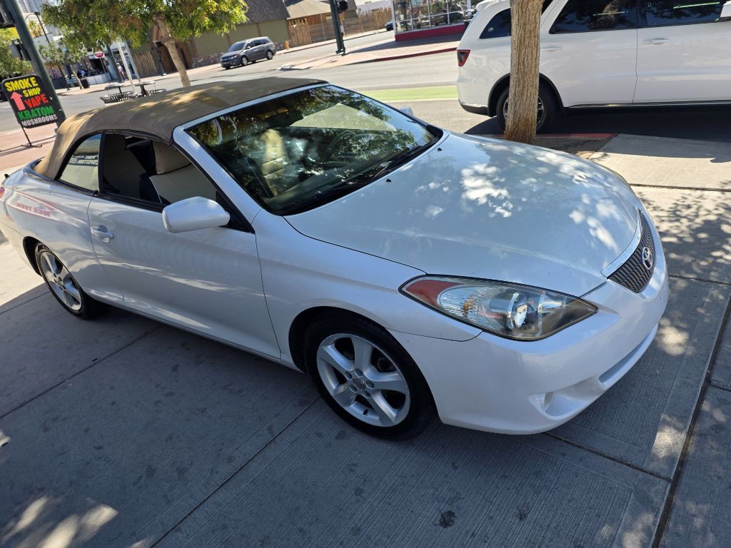 2005 Toyota Camry Image 6