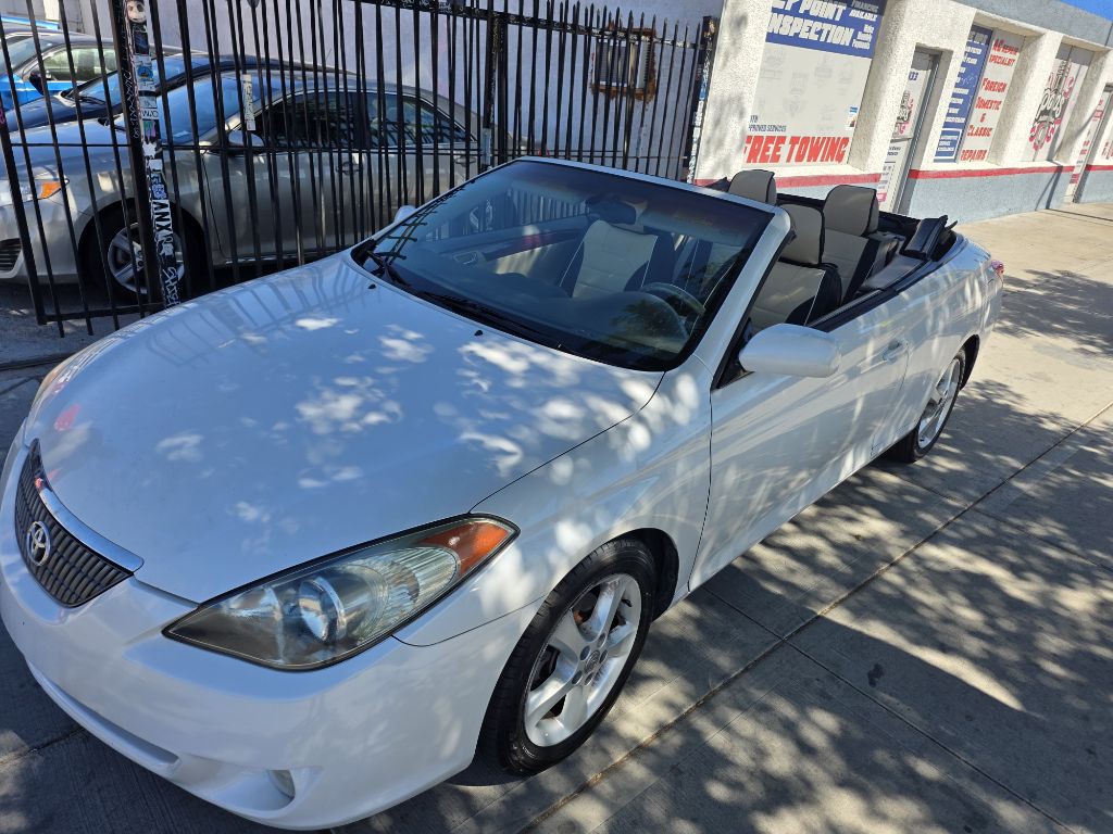 2005 Toyota Camry Image 8