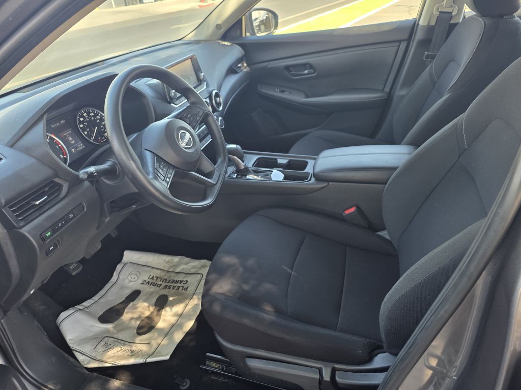 2025 Nissan Sentra Image 10