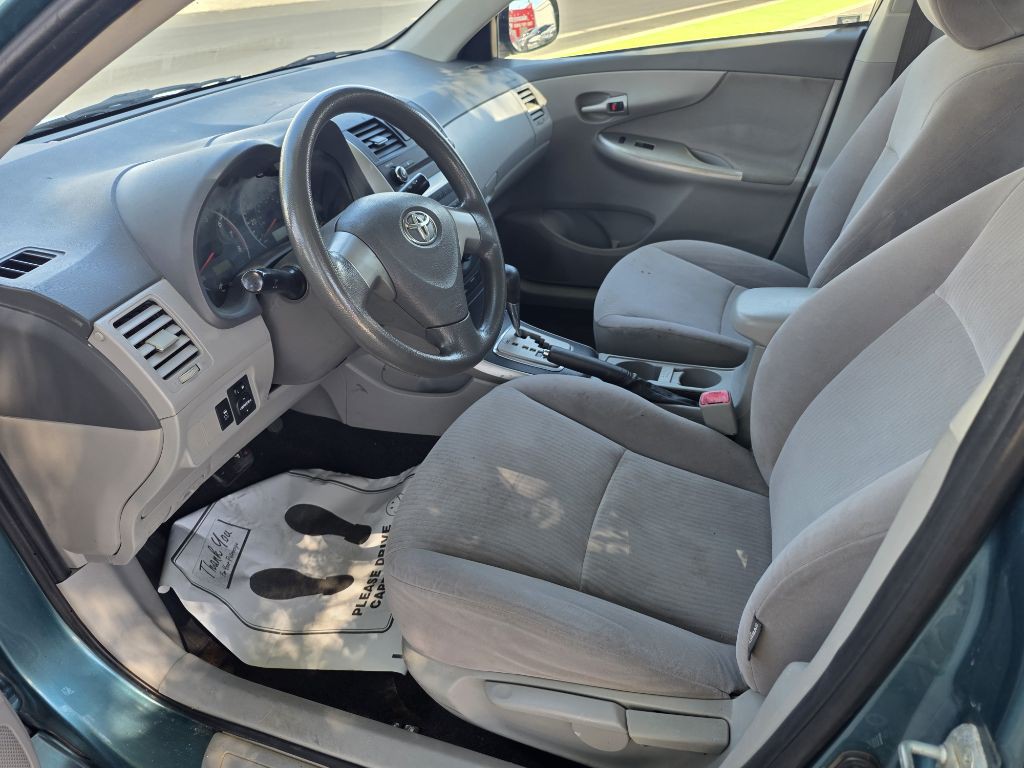 2010 Toyota Corolla Image 10