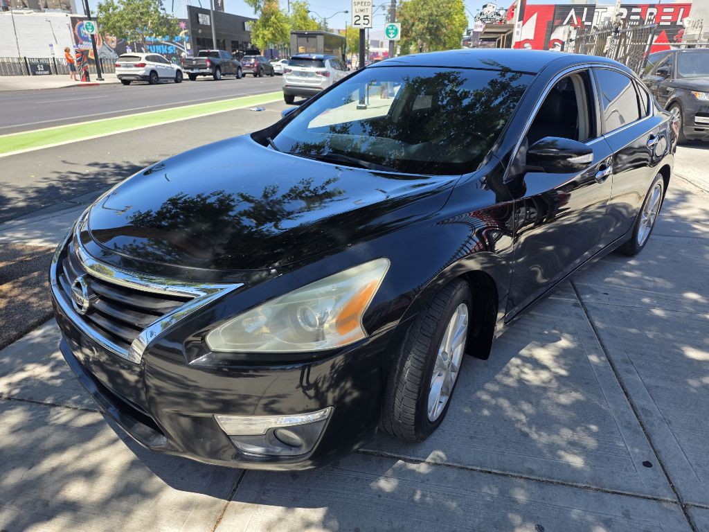 2013 Nissan Altima Image 3