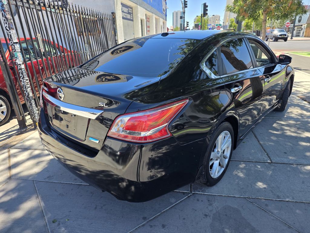 2013 Nissan Altima Image 4