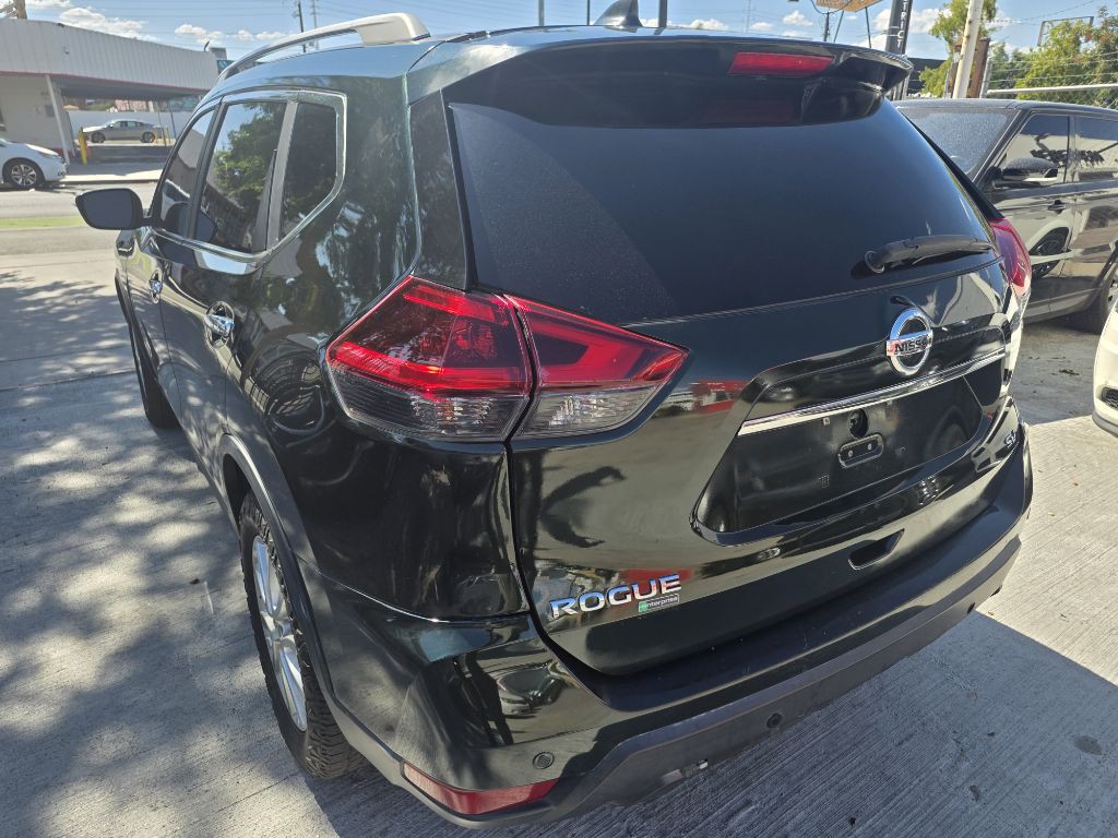 2020 Nissan Rogue Image 3