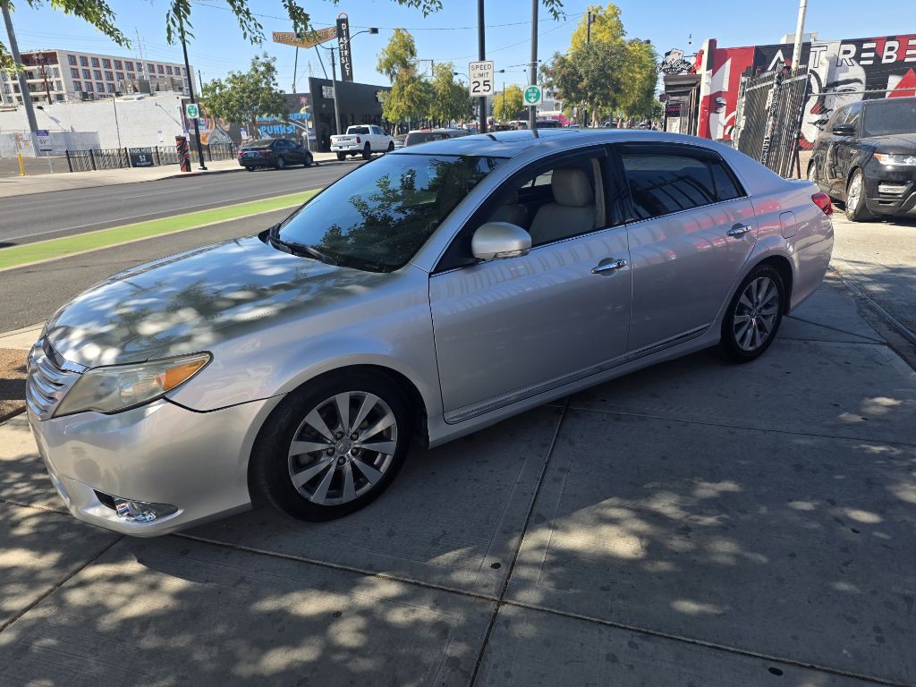 2011 Toyota Avalon Image 4