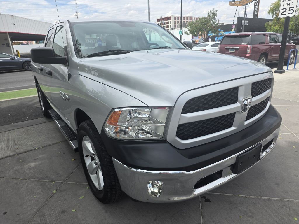 2016 RAM 1500 Image 2