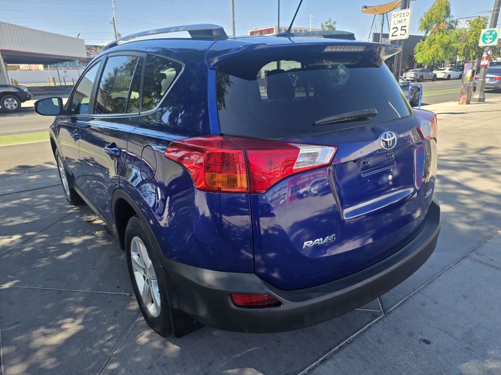 2014 Toyota Rav4 Image 8
