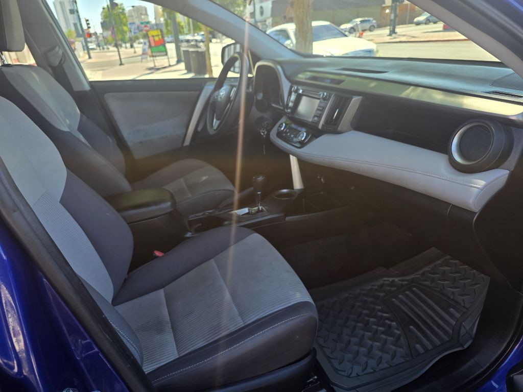 2014 Toyota Rav4 Image 10