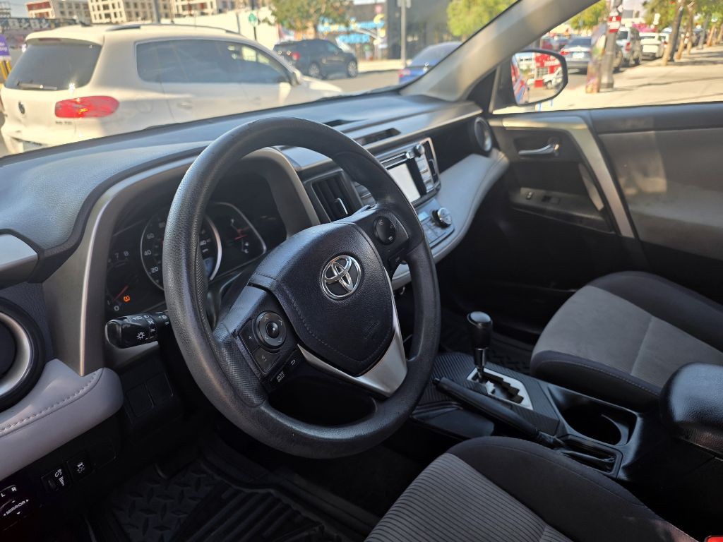 2014 Toyota Rav4 Image 14