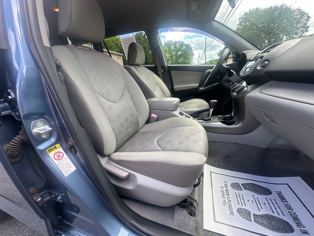 2010 Toyota Rav4 Image 6