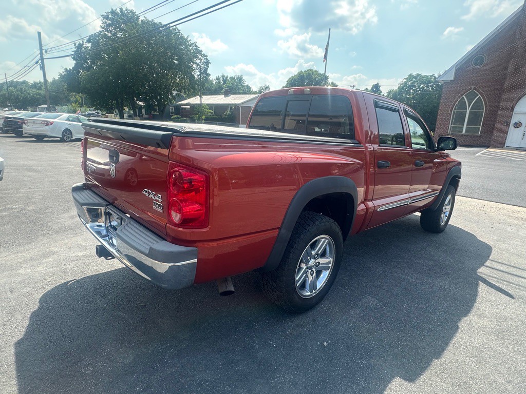 2008 Dodge Dakota Image 4