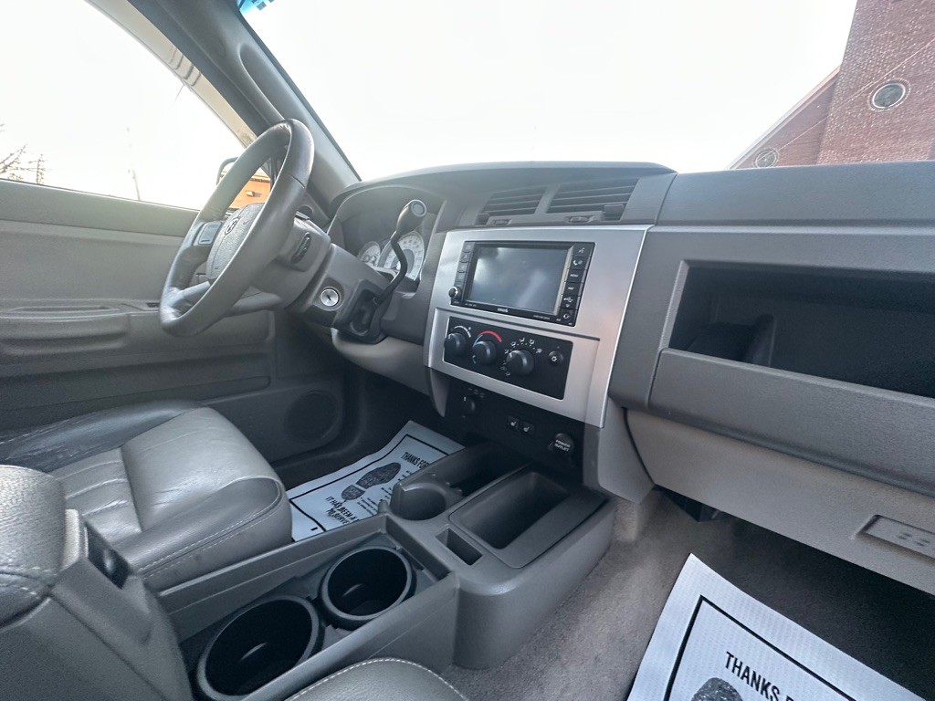 2008 Dodge Dakota Image 7