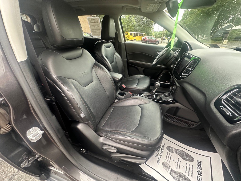2018 Jeep Compass Image 6