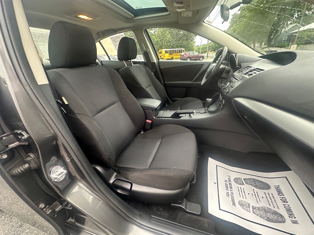 2013 Mazda Mazda3 Image 6