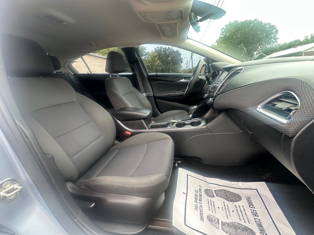2017 Chevrolet Cruze Image 7