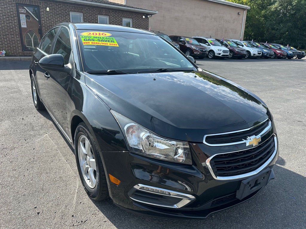 2016 Chevrolet Cruze Image 3