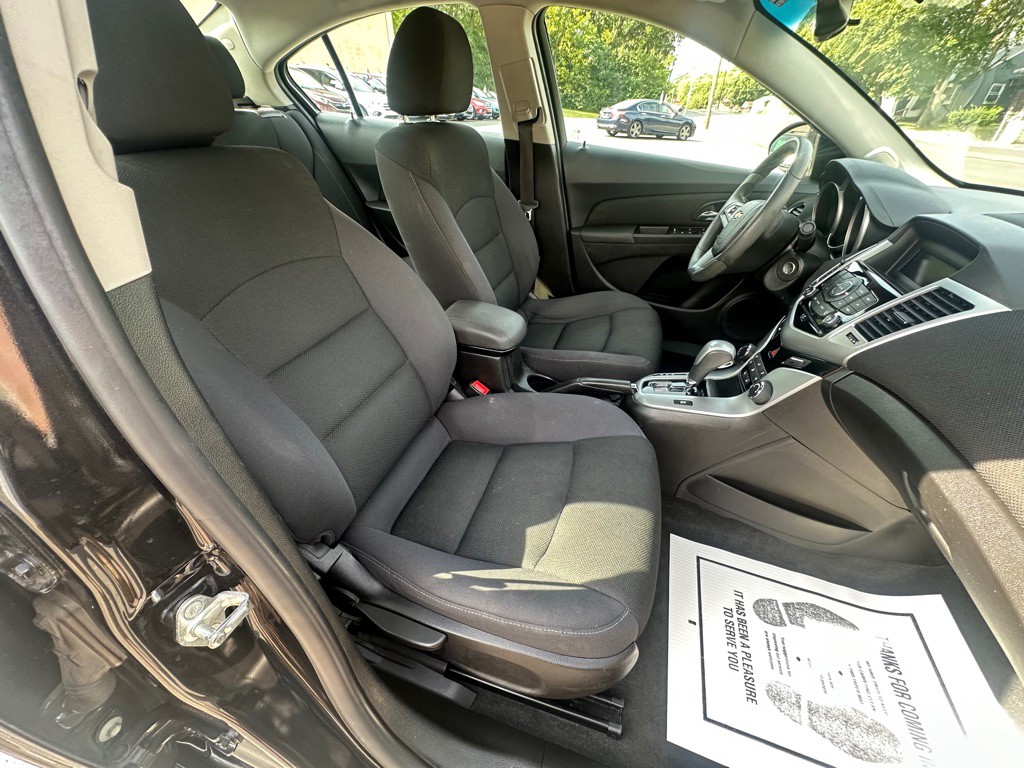2016 Chevrolet Cruze Image 6
