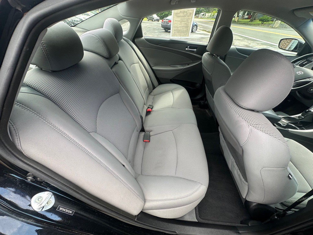 2013 Hyundai Sonata Image 8