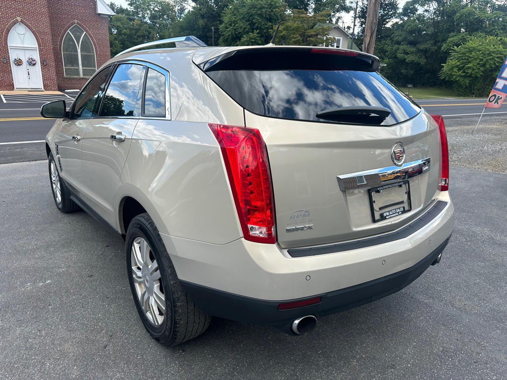 2010 Cadillac SRX Image 5