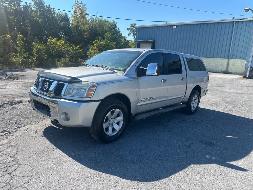 2006 Nissan Titan Image 1