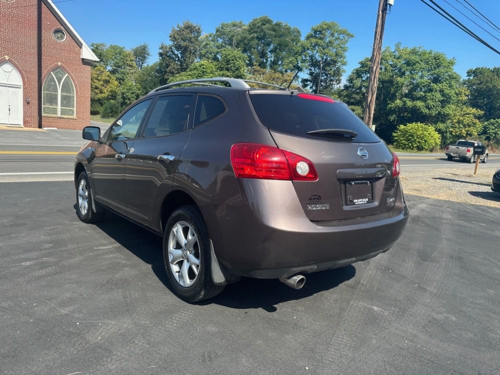 2010 Nissan Rogue Image 5