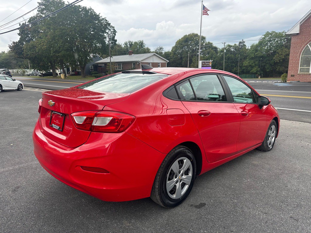 2016 Chevrolet Cruze Image 4