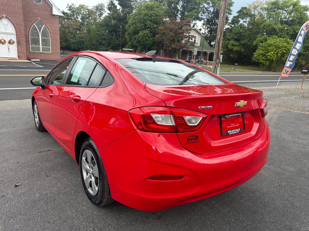 2016 Chevrolet Cruze Image 5