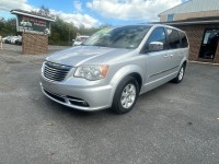 Image for 2012 Chrysler Town & Country Touring-l ID: 6896945