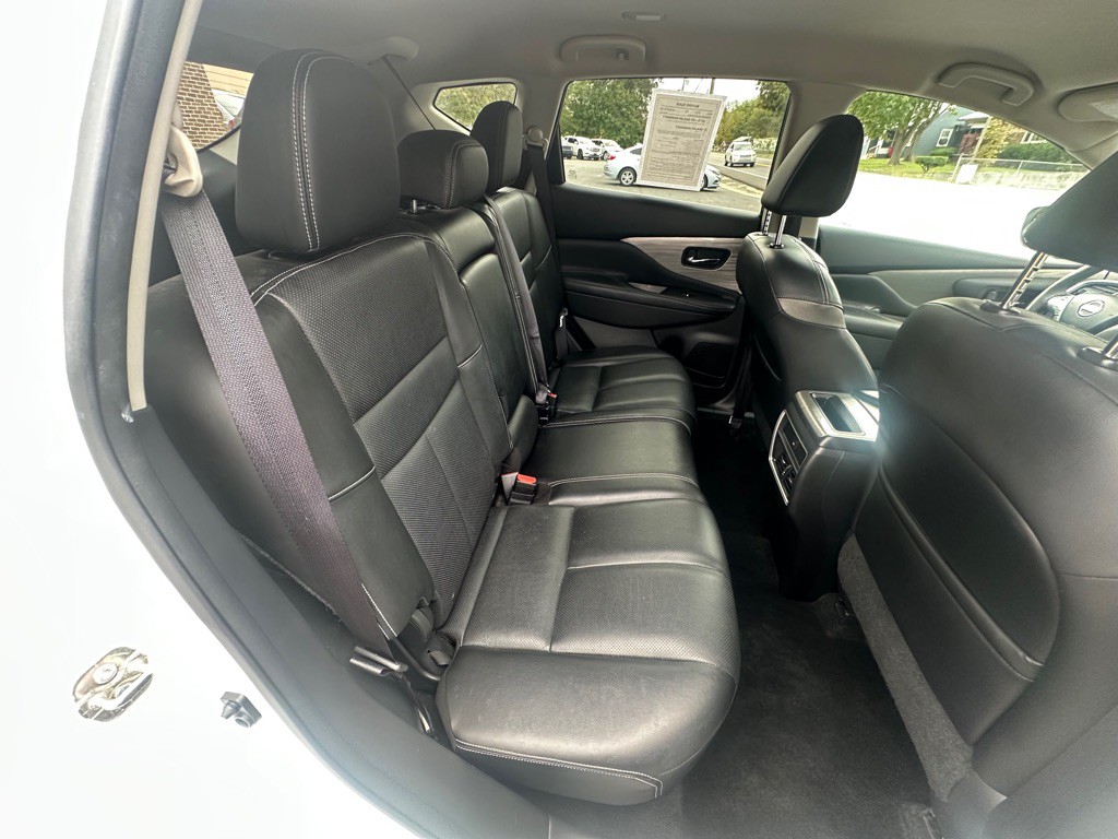 2017 Nissan Murano Image 8
