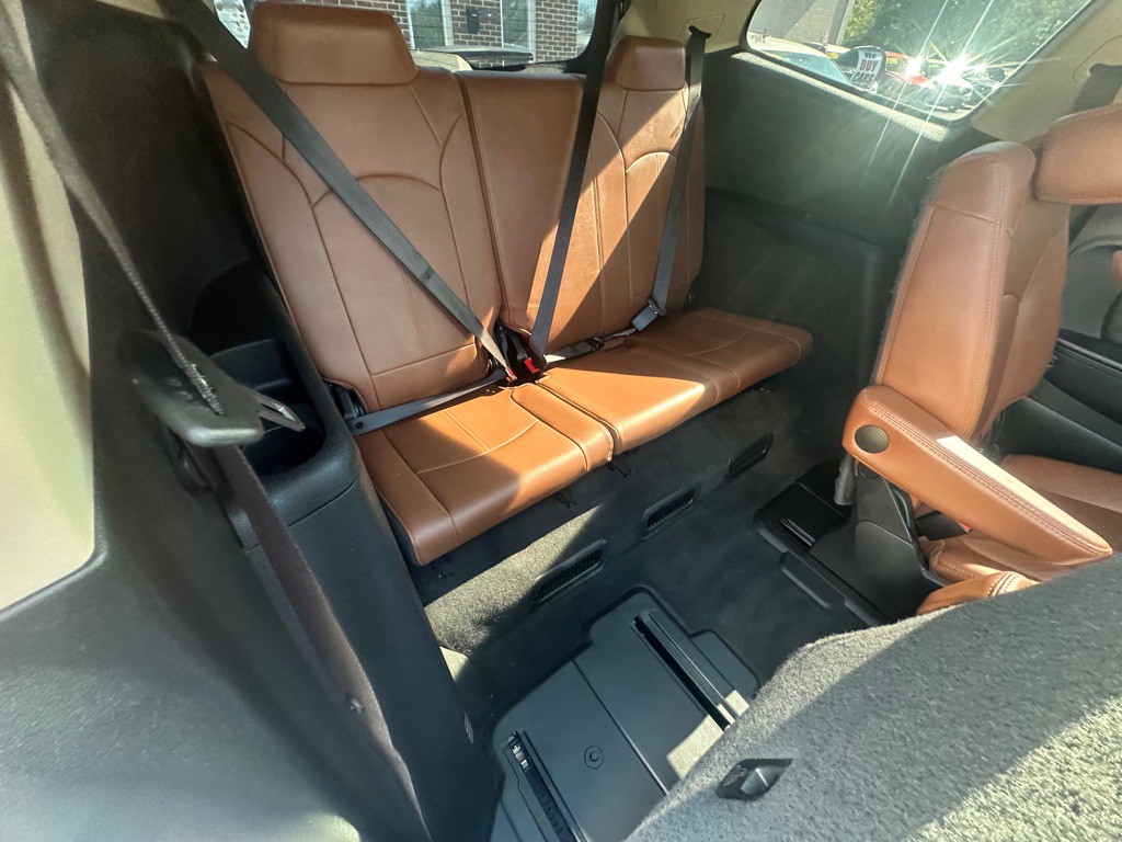 2016 Chevrolet Traverse Image 9