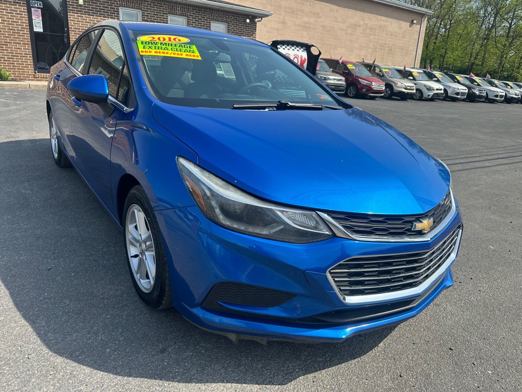 2016 Chevrolet Cruze Image 3