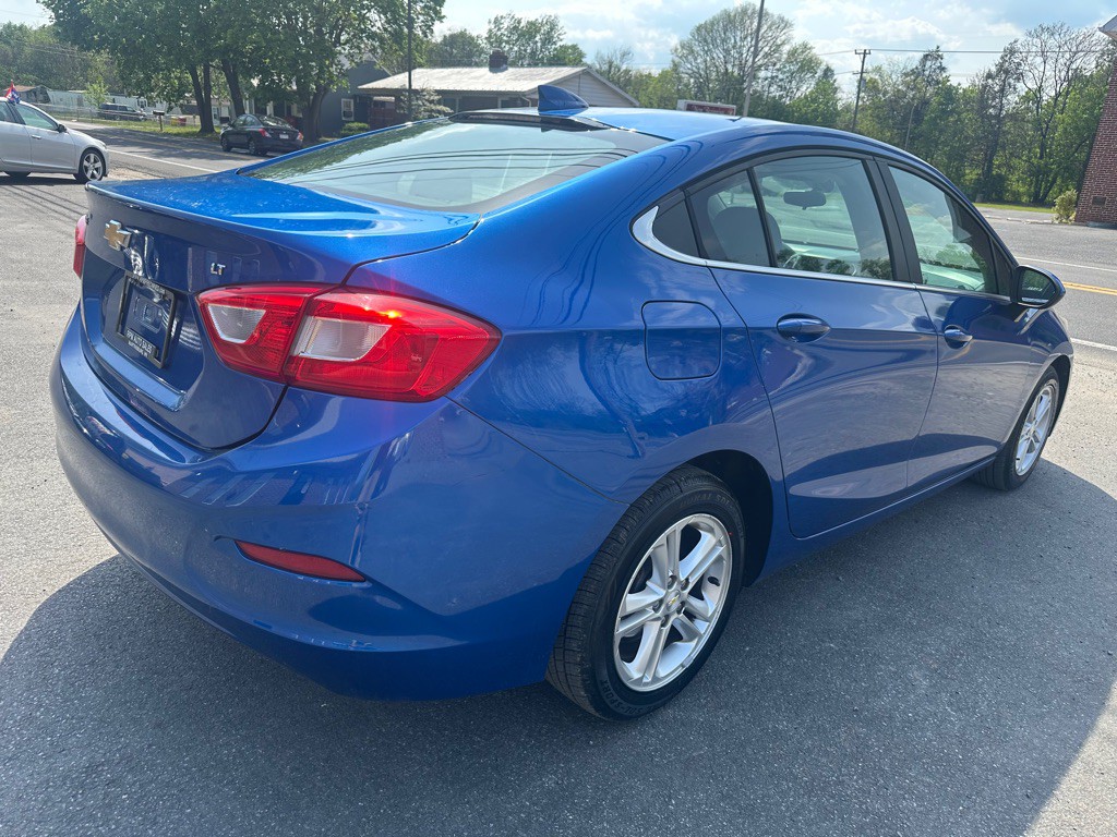 2016 Chevrolet Cruze Image 4