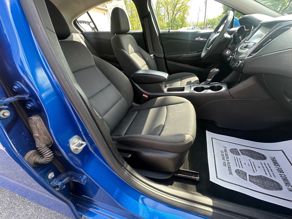 2016 Chevrolet Cruze Image 6