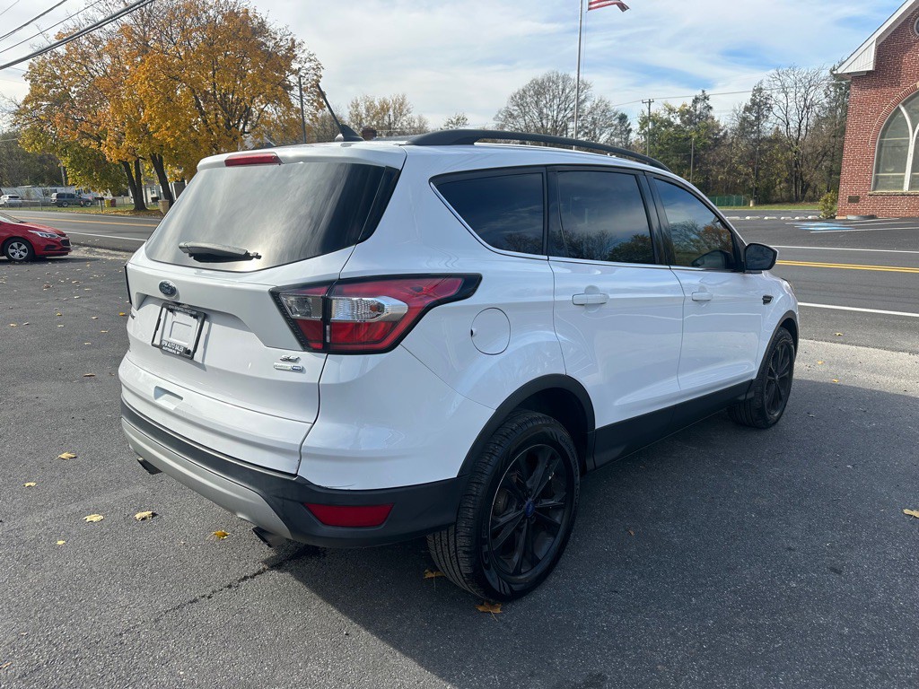 2018 Ford Escape Image 4