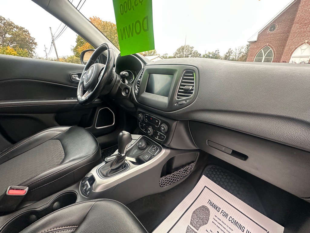 2019 Jeep Compass Image 7