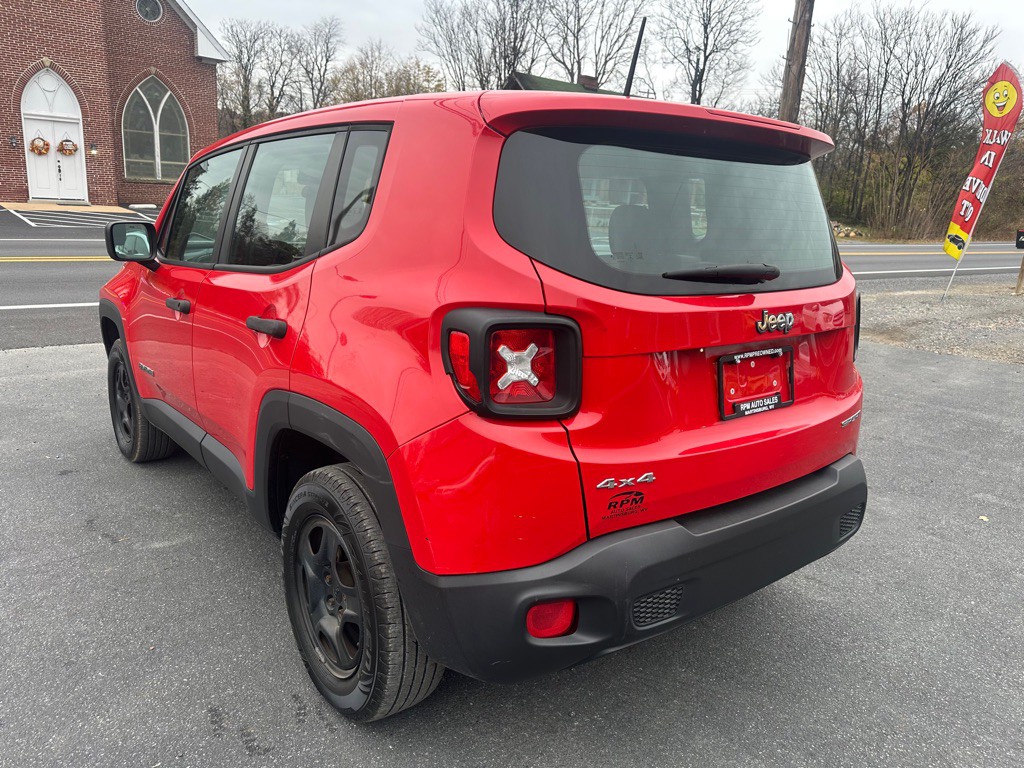 2015 Jeep Renegade Image 5