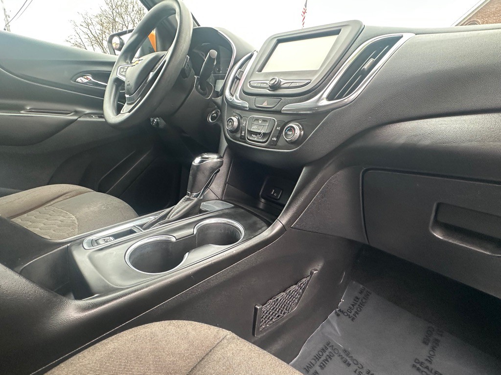 2018 Chevrolet Equinox Image 7