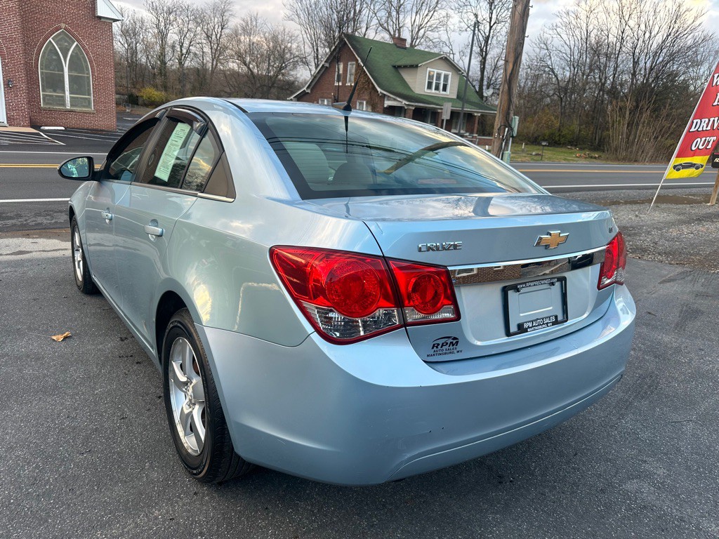 2012 Chevrolet Cruze Image 5