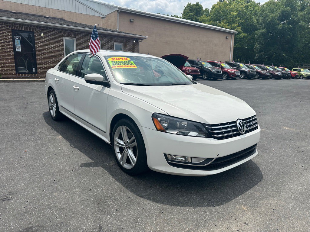2014 Volkswagen Passat Image 3