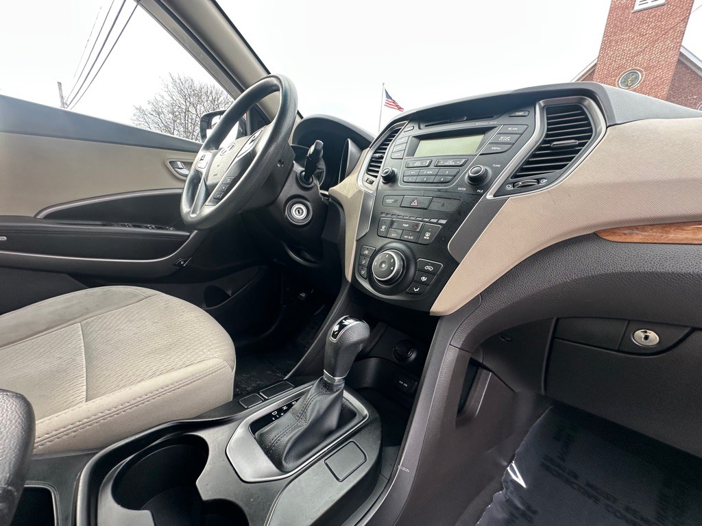 2015 Hyundai Santa Fe Sport Image 7