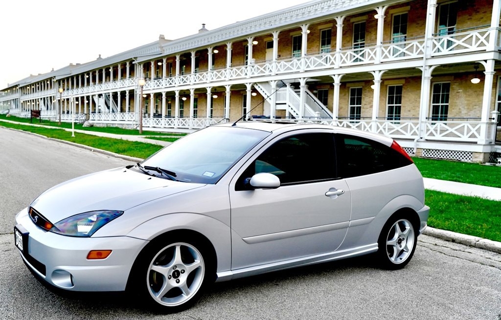 2002 Ford Focus Image 12