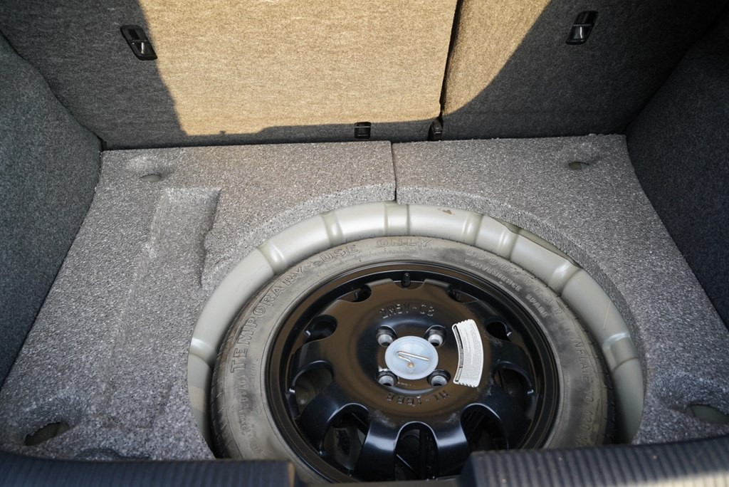 2002 Ford Focus Image 38